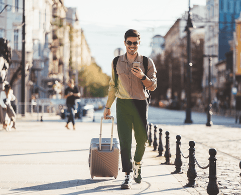 How to Set Up Your Phone for International Travel - Geometrical Pocket Tripod