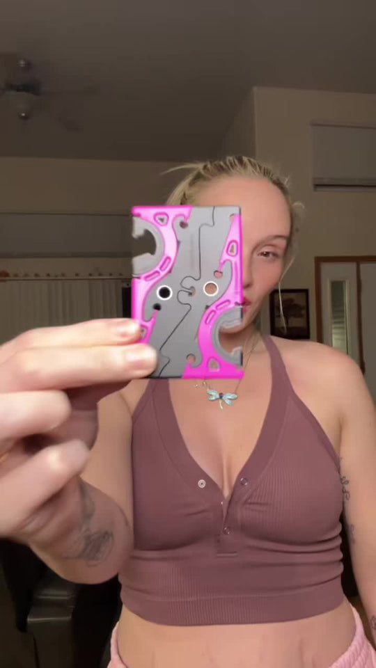 Pocket Tripod review posted on TikTok by @shopwithnikkilynn