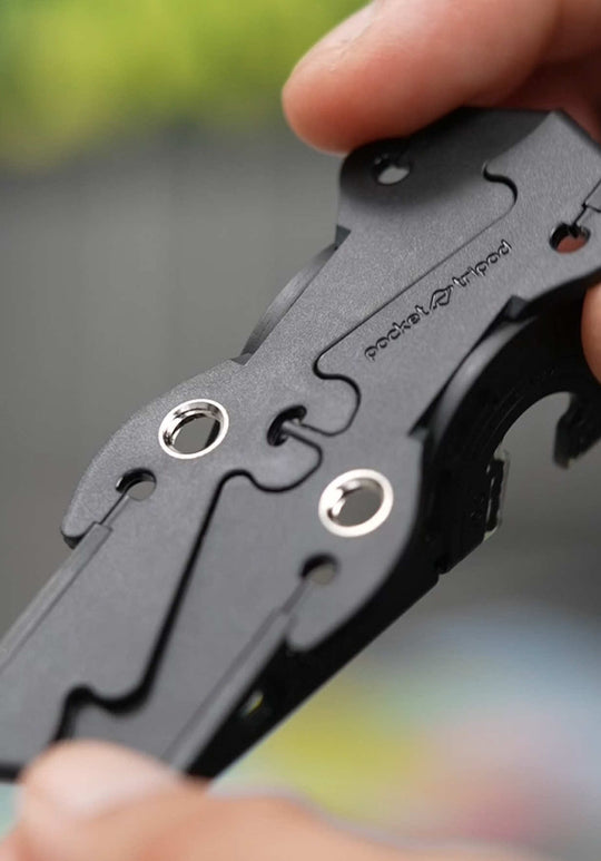 Pocket Tripod review posted on TikTok by @whatgear_reviews